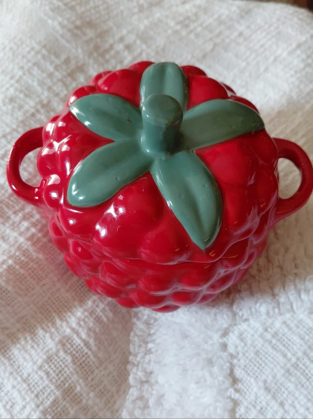 Red Berry Ceramic Small Jar With Lid